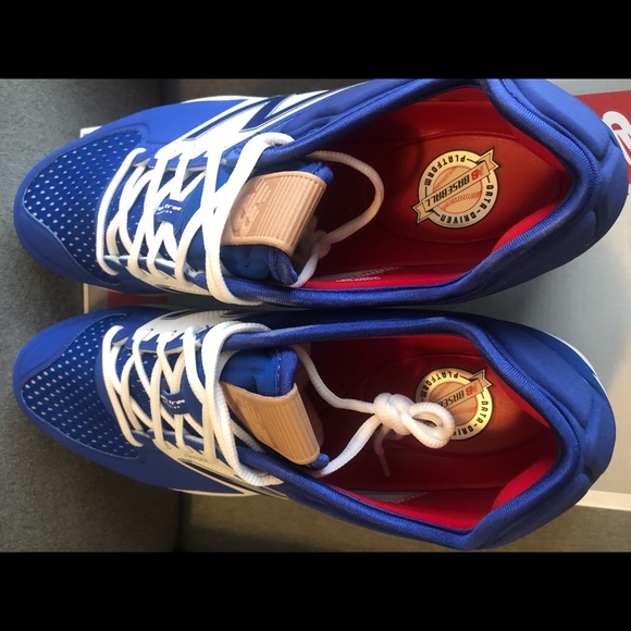 New Balance Men's LowMetal Baseball Cleats - Picture 4 of 6